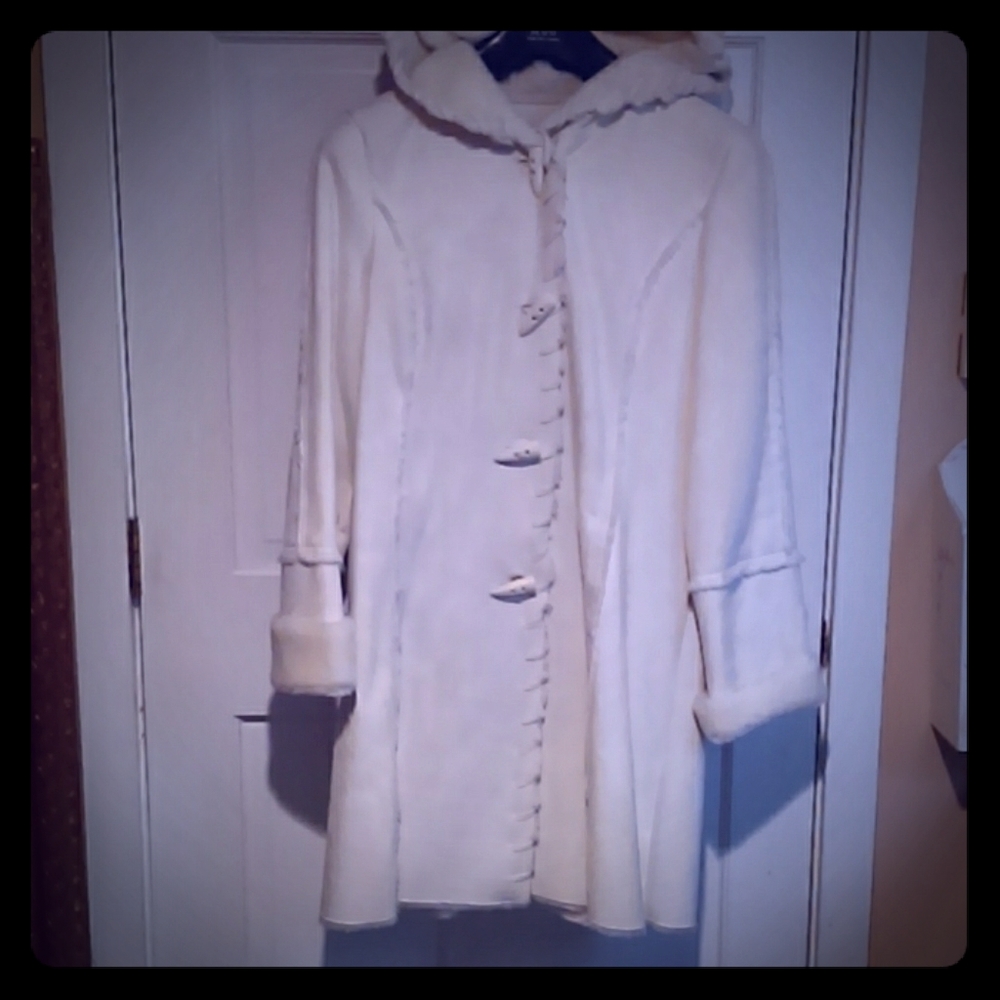 Ladies faux Suede and fur full-length coat